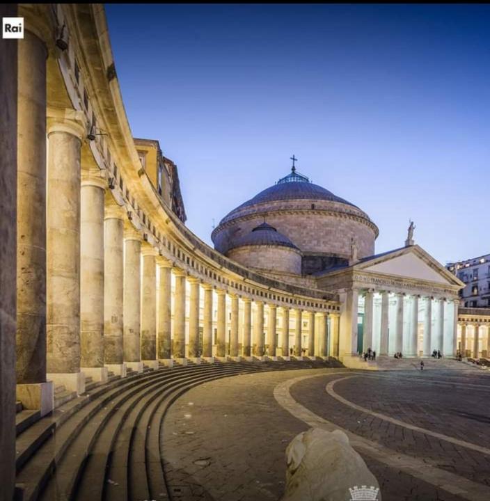 Centro Storico Casa Elegante Per Famiglia Vila Nápoles Exterior foto